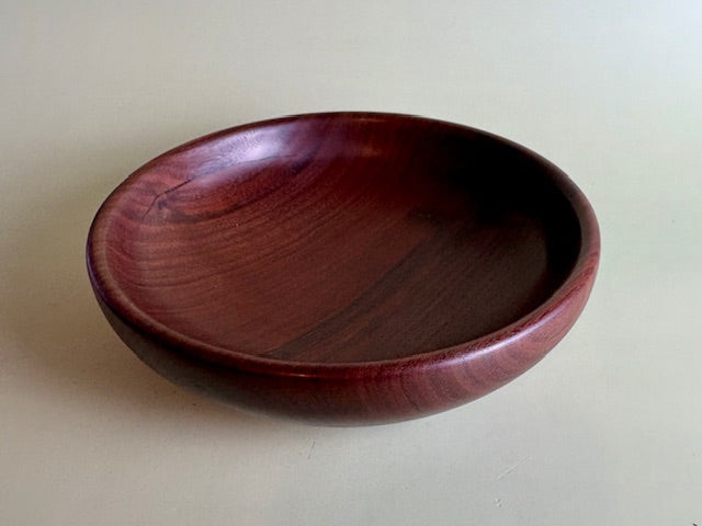 Walnut Bowl 8.5" x 2"