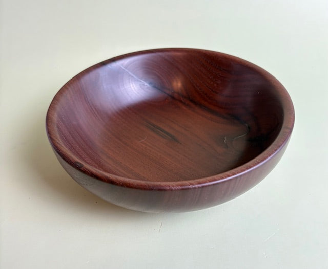 Walnut Bowl 6.75" x 2"