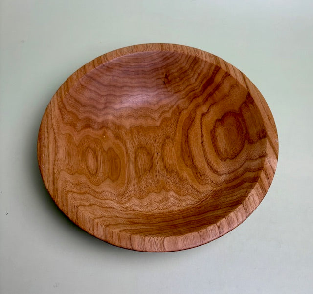 Butternut Bowl 8.75" x 2.5"
