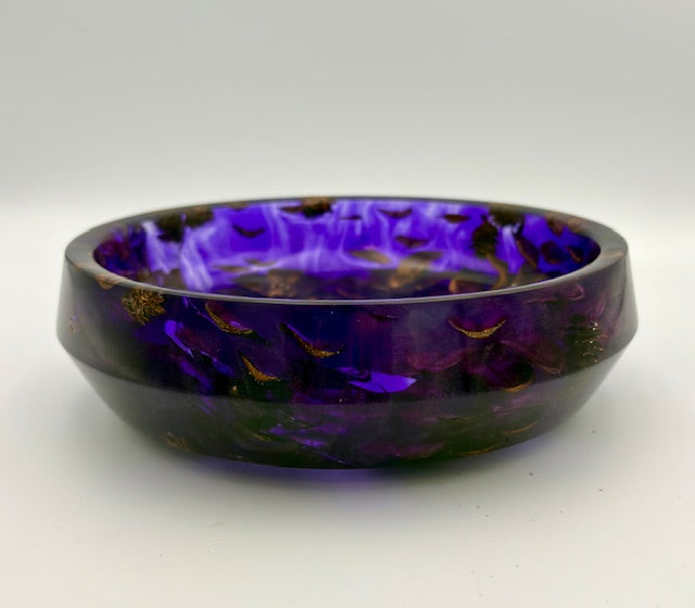 Pinecone and Resin Bowl
