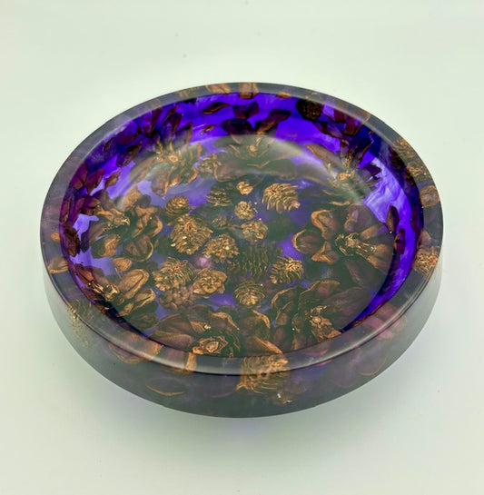 Pinecone and Resin Bowl