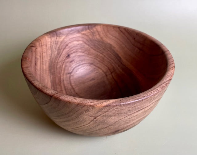 Pecan Bowl 7" x 3.25"