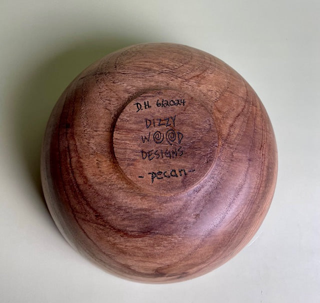 Pecan Bowl 7" x 3.25"