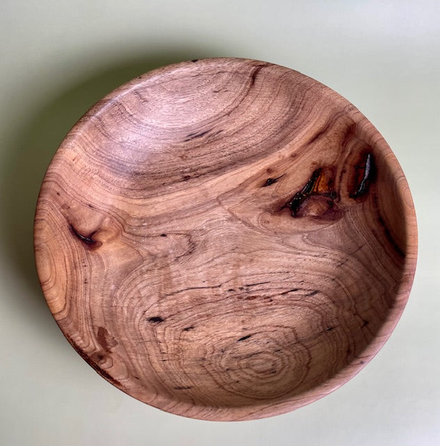 Pecan Bowl 11" x 3"