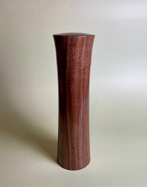 Walnut Pepper Grinder