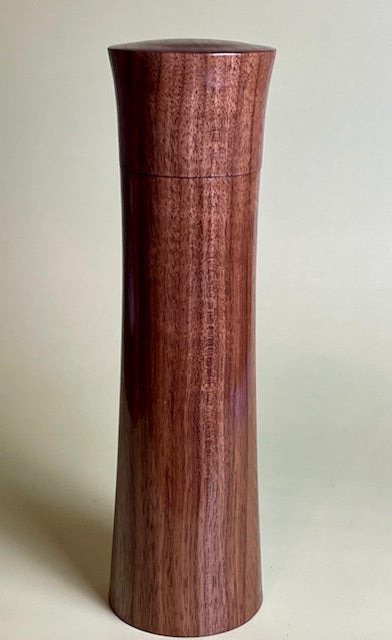 Walnut Pepper Grinder